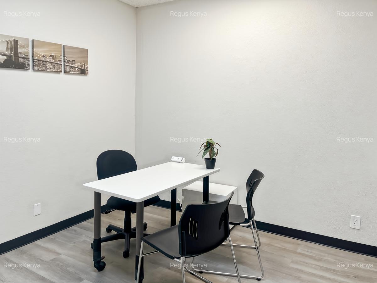 Furnished 15 m² Office with Service Charge Included at The Crescent - 3