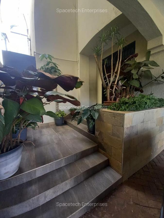4 Bed Townhouse with En Suite in Spring Valley - 14