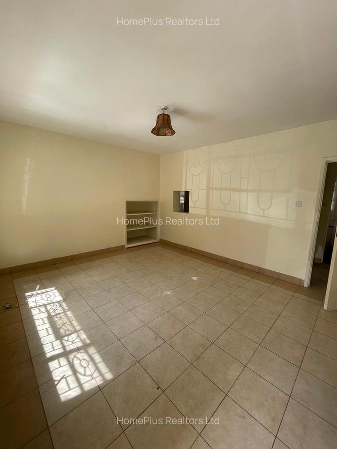 2 Bed Apartment with Parking at Chambers Road - 1