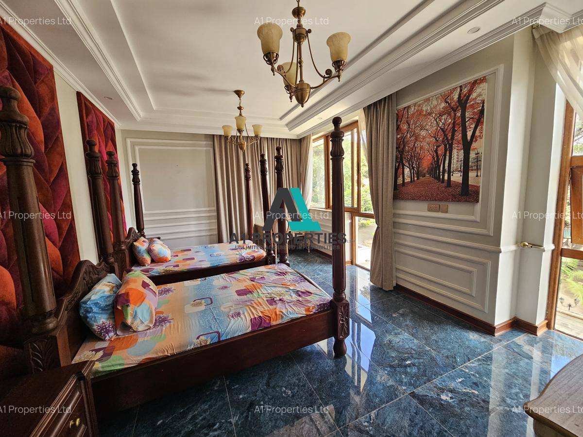 6 Bed Townhouse with En Suite in Lavington - 11