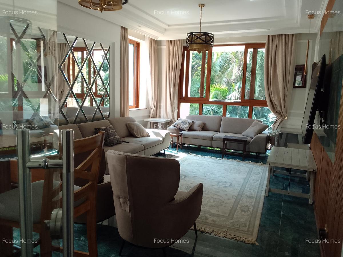6 Bed Townhouse with En Suite in Lavington - 16