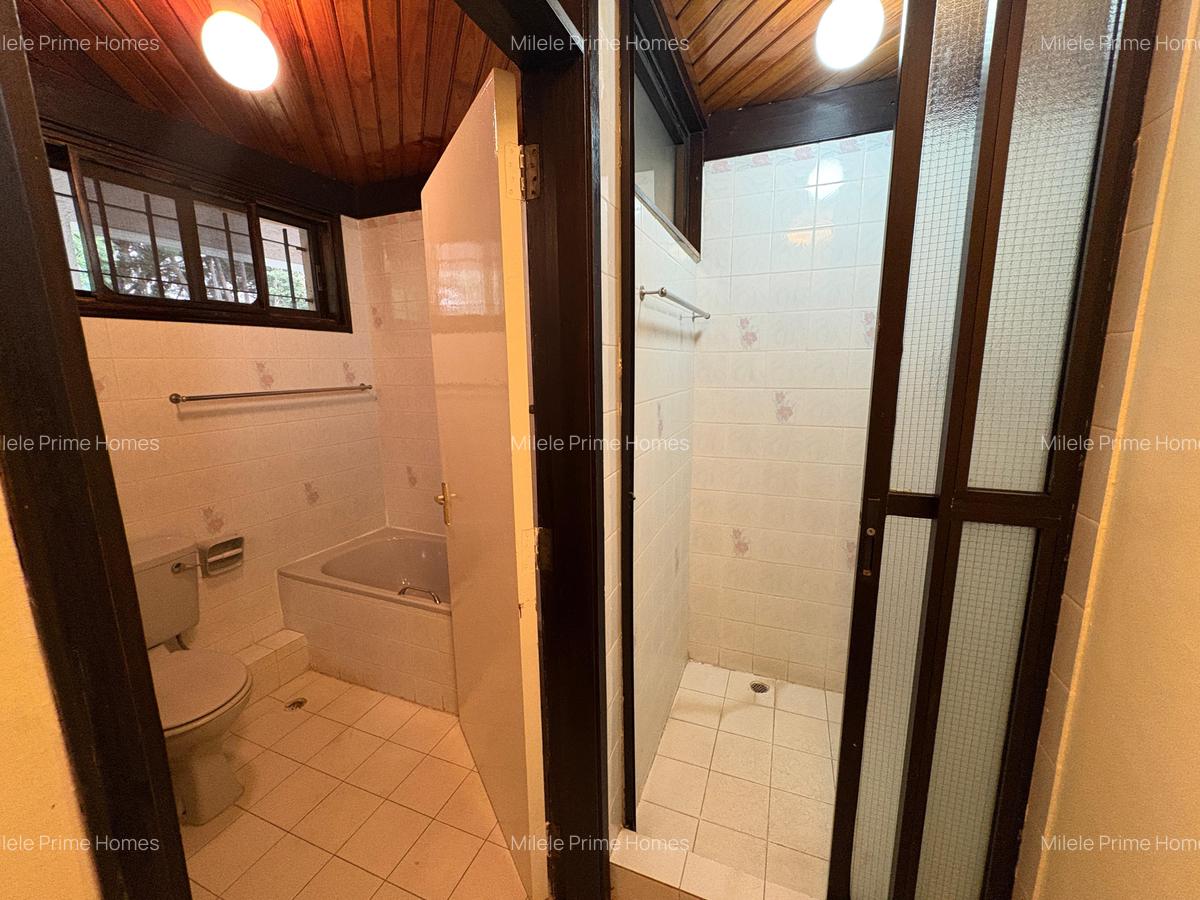 3 Bed Villa with En Suite at Matundu Lane - 8