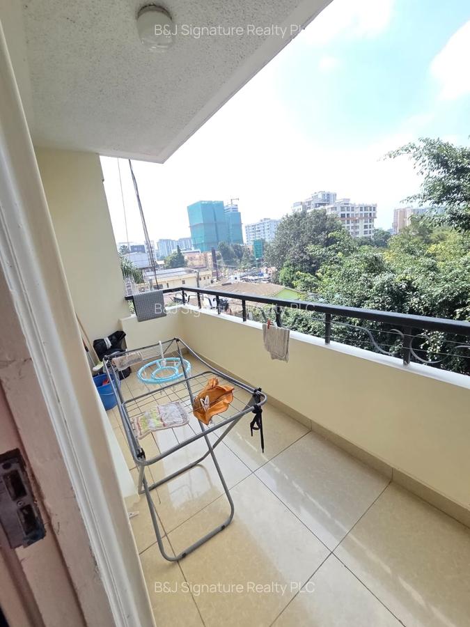 Serviced 2 Bed Apartment with En Suite in Lavington - 17