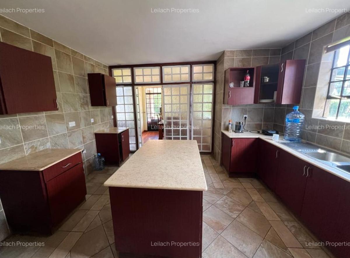 4 Bed House with En Suite in Karen - 4