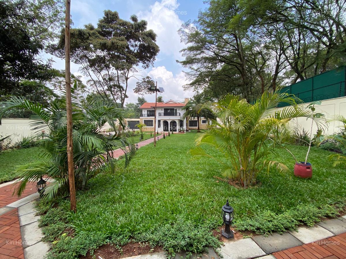 7 Bed Townhouse with En Suite in Runda - 5