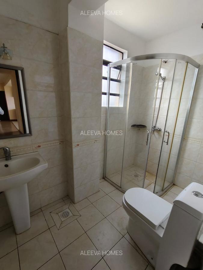 3 Bed Apartment with En Suite in Kilimani - 14