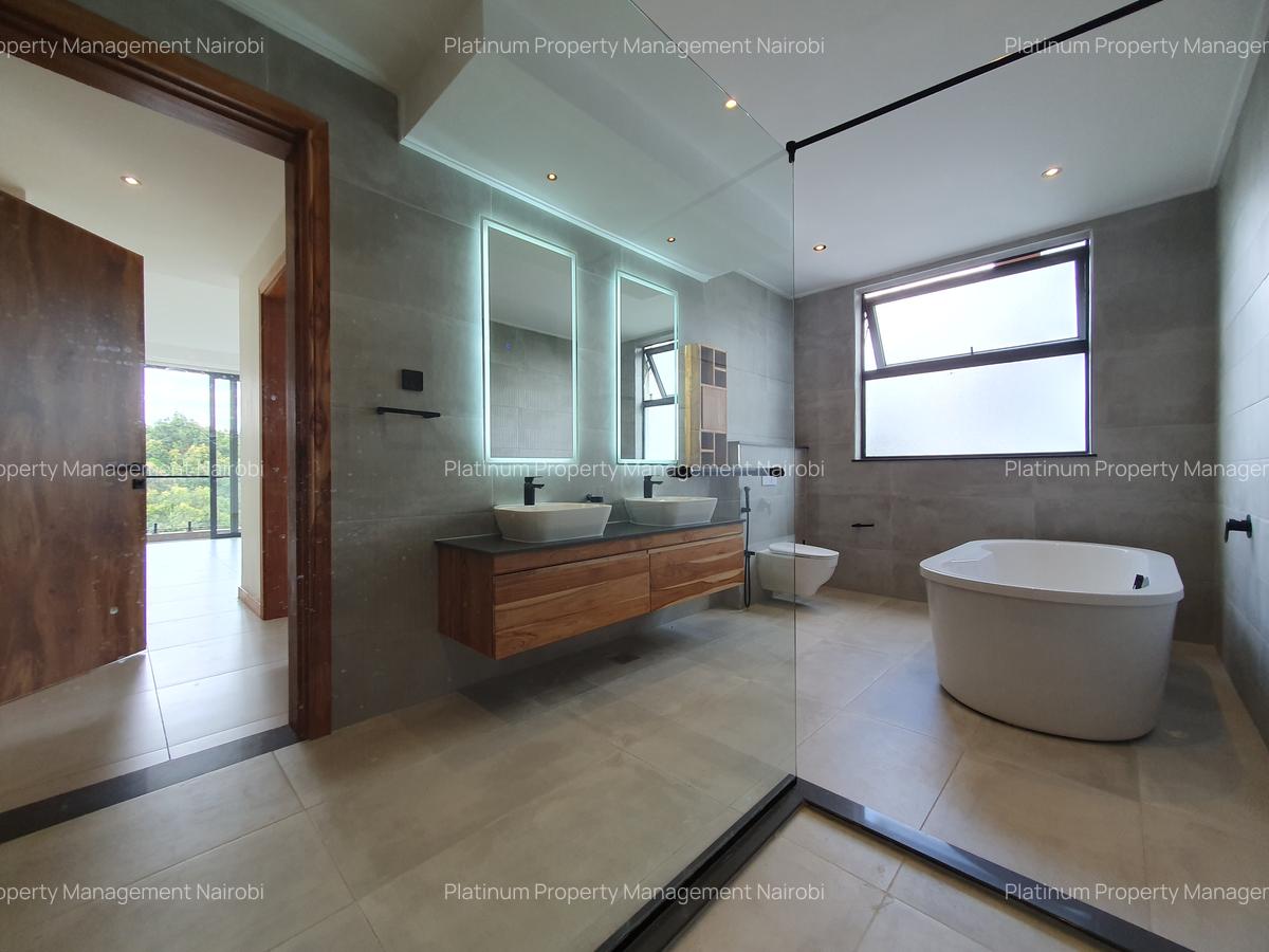 4 Bed Apartment with En Suite at Spring Valley - 13
