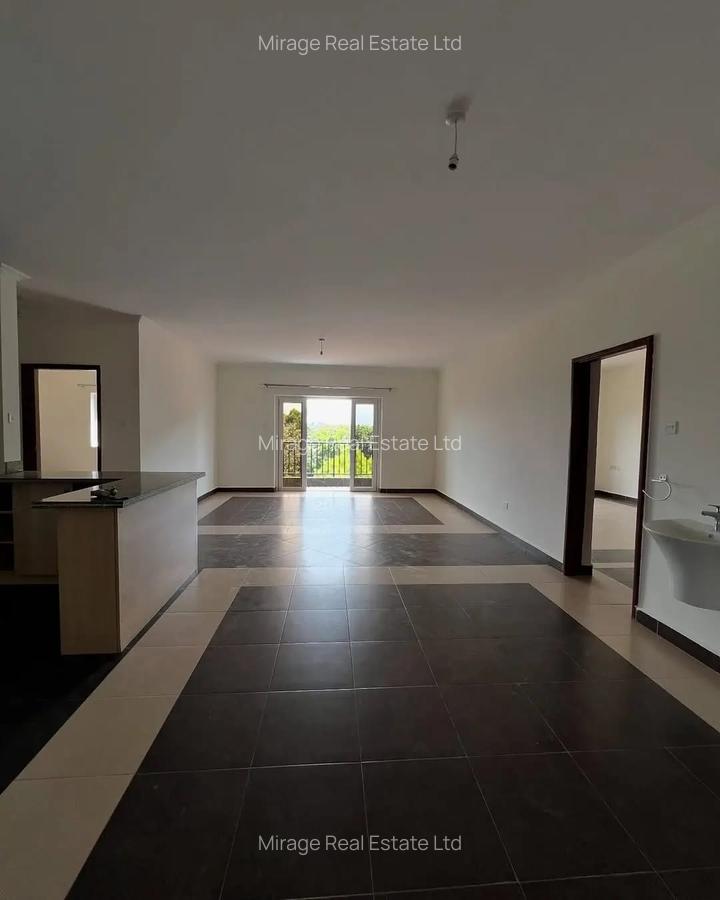 2 Bed Apartment with En Suite in Lavington - 18