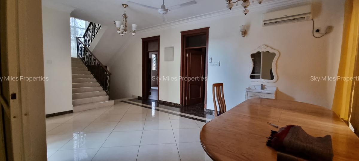 4 Bed Townhouse with En Suite at Kanamai - 8