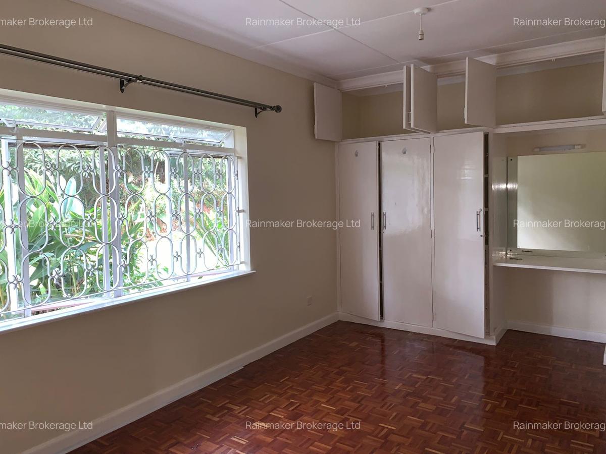 4 Bed House with En Suite in Gigiri - 8