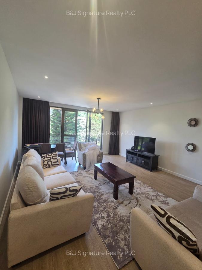Serviced 2 Bed Apartment with Swimming Pool in Riverside - 12