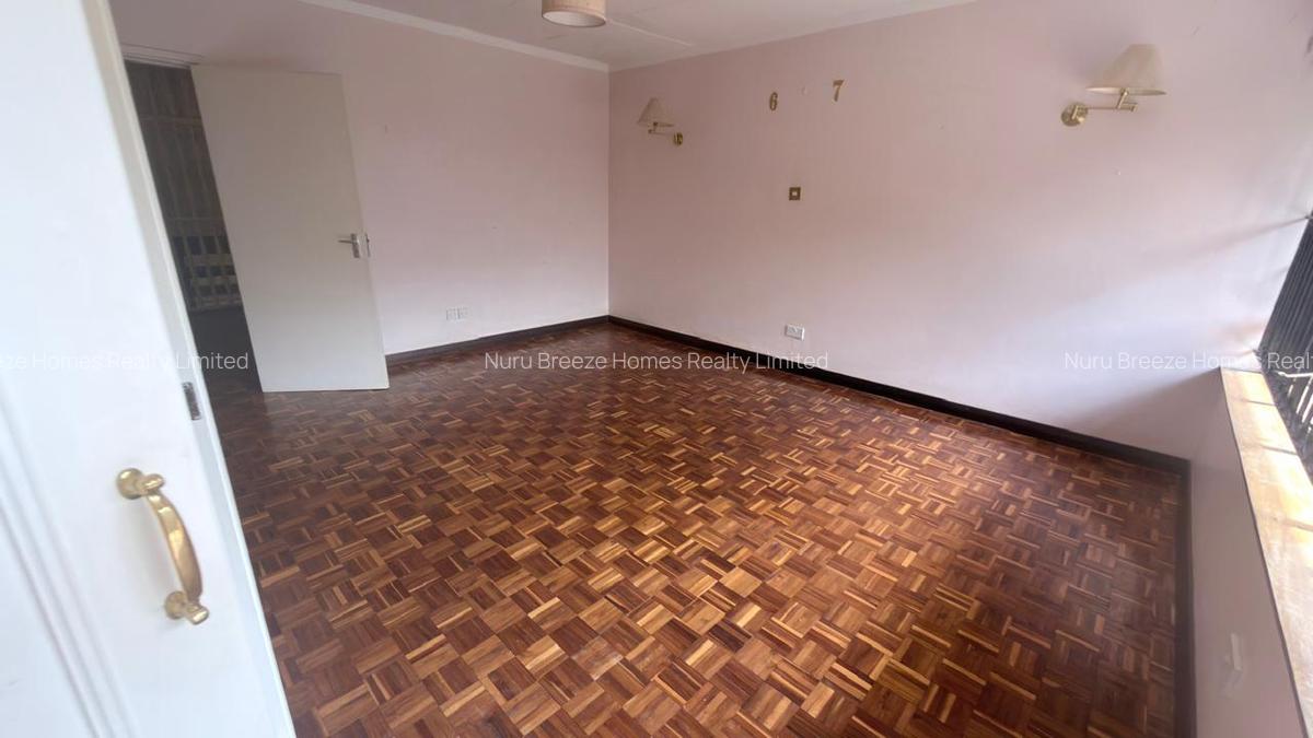 5 Bed House with En Suite in Gigiri - 12