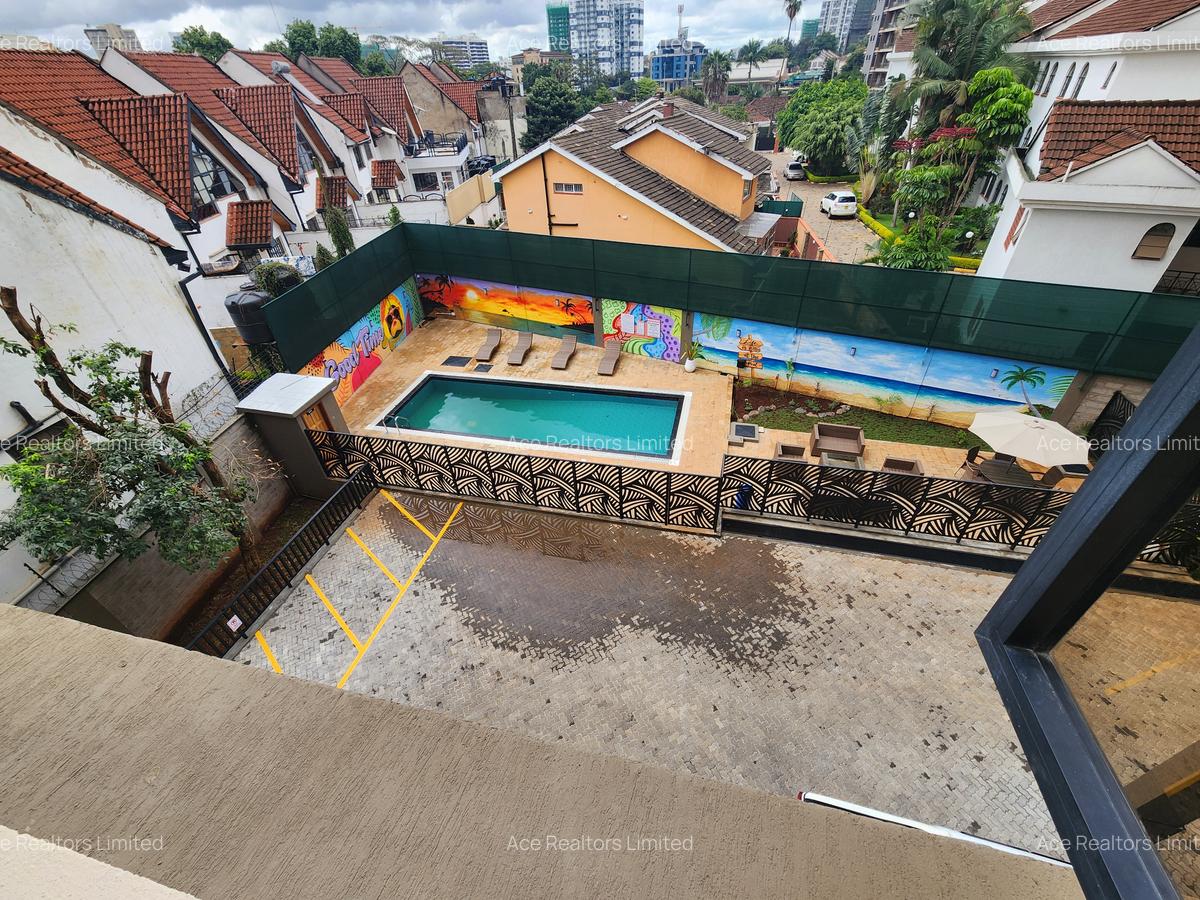 2 Bed Apartment with En Suite at Brookside - 14
