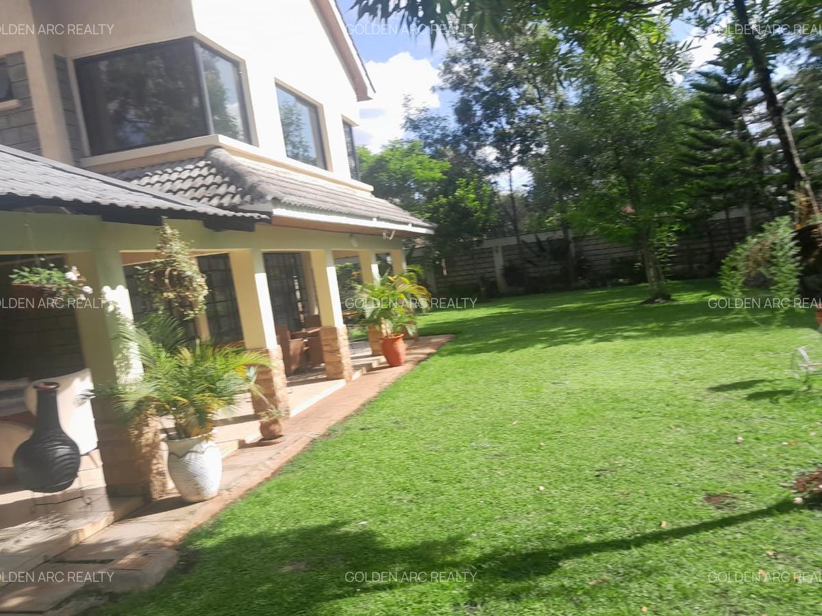5 Bed Townhouse with En Suite in Karen - 4