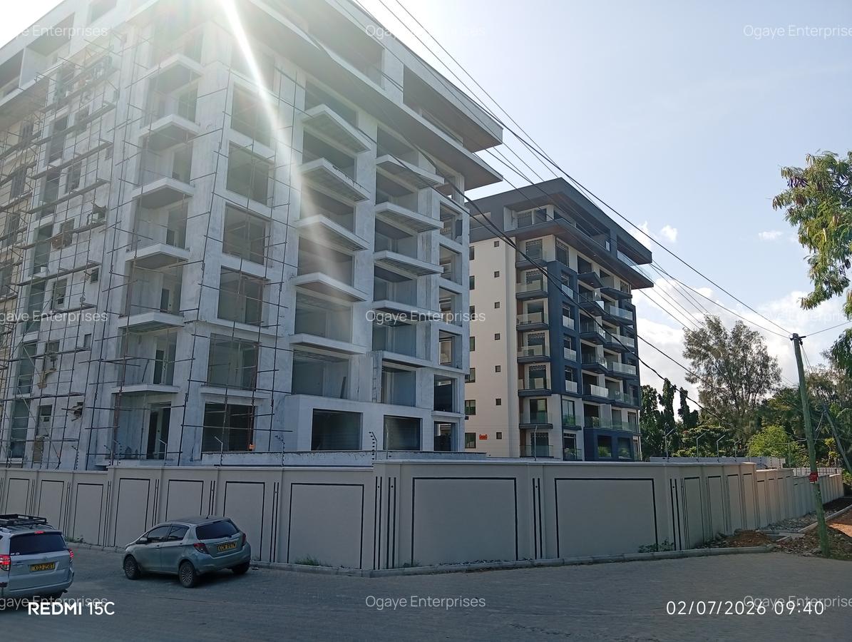 3 Bed Apartment with En Suite at Mt Kenya Road - 1