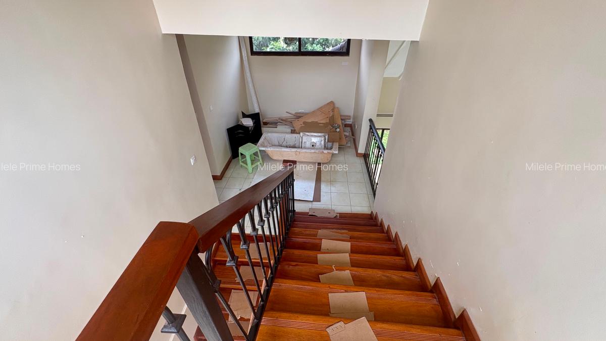 5 Bed Villa with En Suite at Kiambu Road - 14