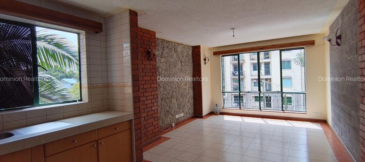 1 Bed Apartment with En Suite at Komo Lane - 4