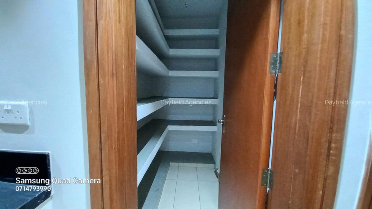 5 Bed House with En Suite at Off Peponi Road - 18