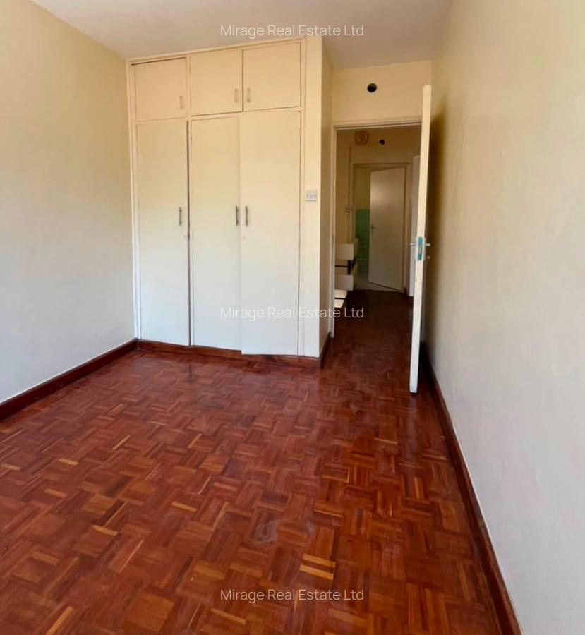 3 Bed House with Garden in Kileleshwa - 6