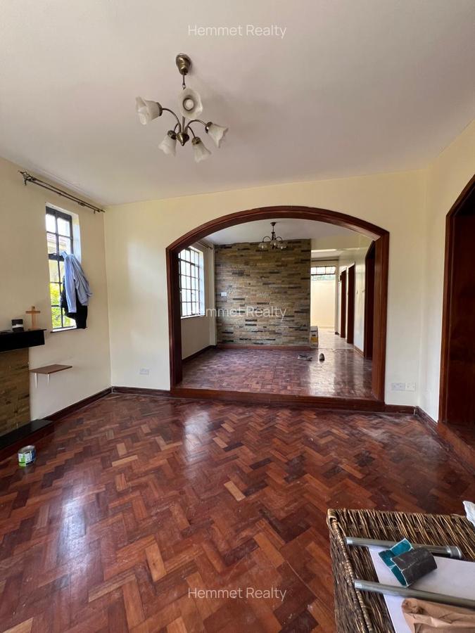 4 Bed Townhouse with En Suite in Loresho - 5