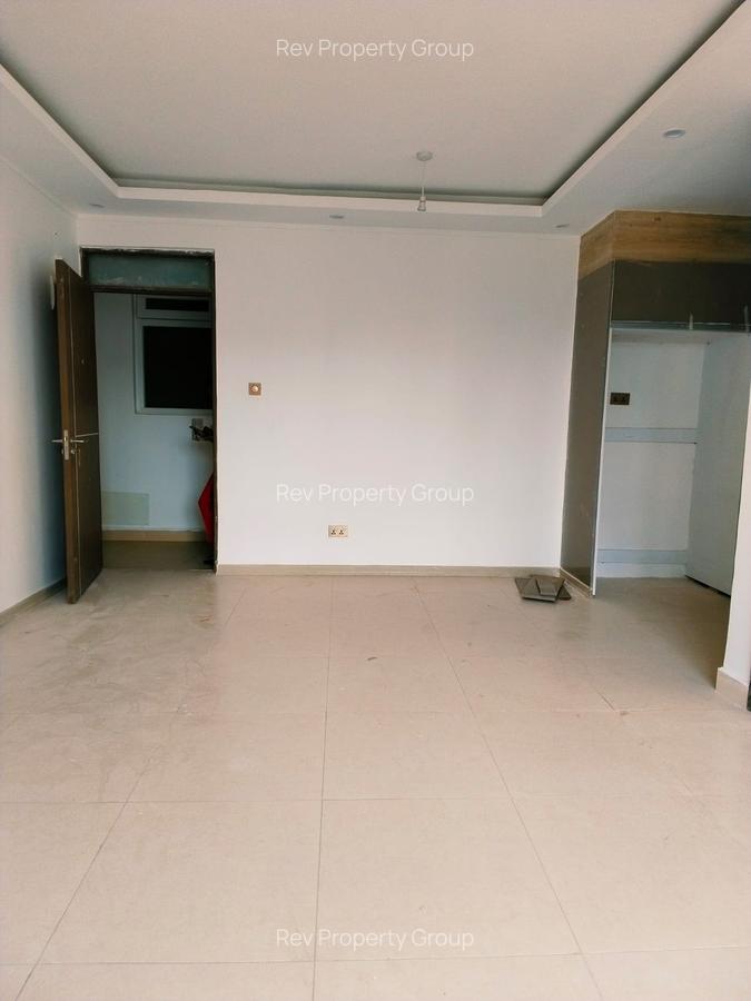 2 Bed Apartment with En Suite in Westlands Area - 3