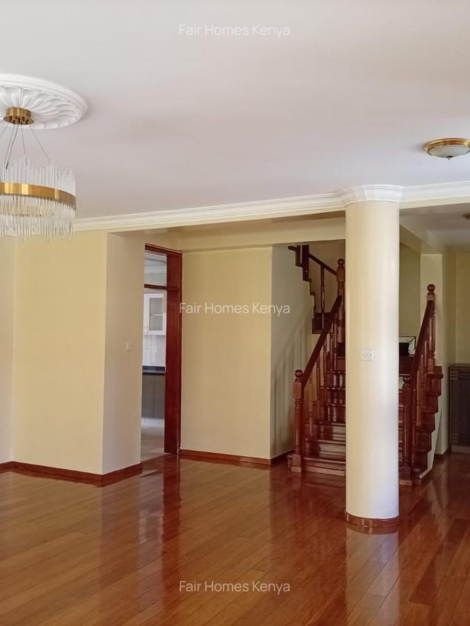 5 Bed Townhouse with En Suite at Amboseli Road - 18