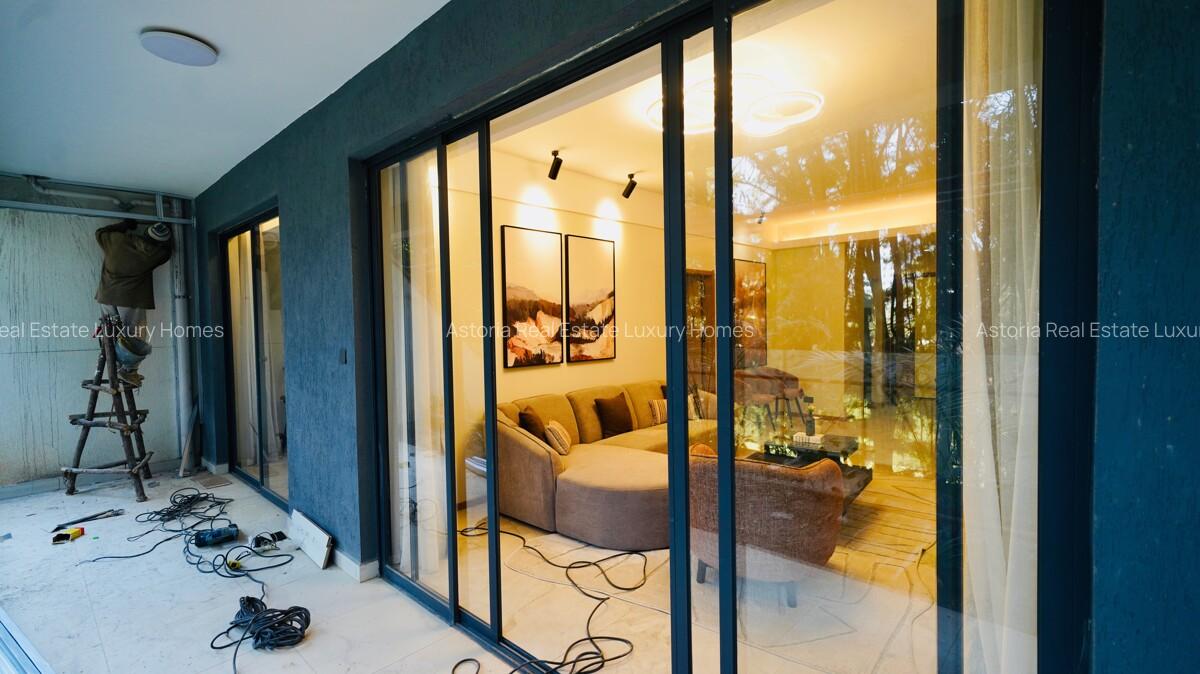 2 Bed Apartment with En Suite at 2026-518 2 Bed - 4