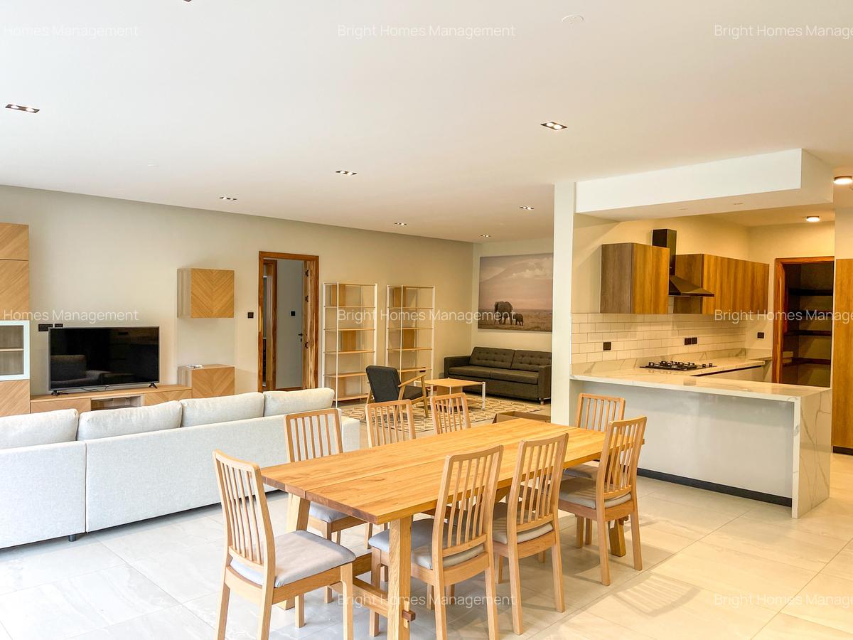 4 Bed Apartment with En Suite in Spring Valley - 3