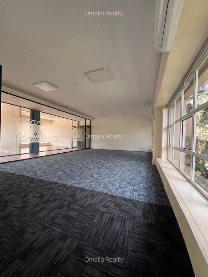 5,984 ft² Office with Service Charge Included in Gigiri - 12