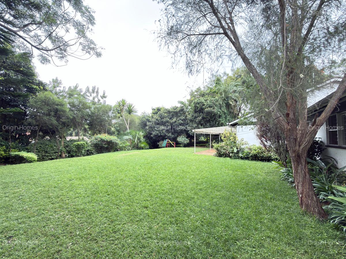 4 Bed House with En Suite at Loresho - 1