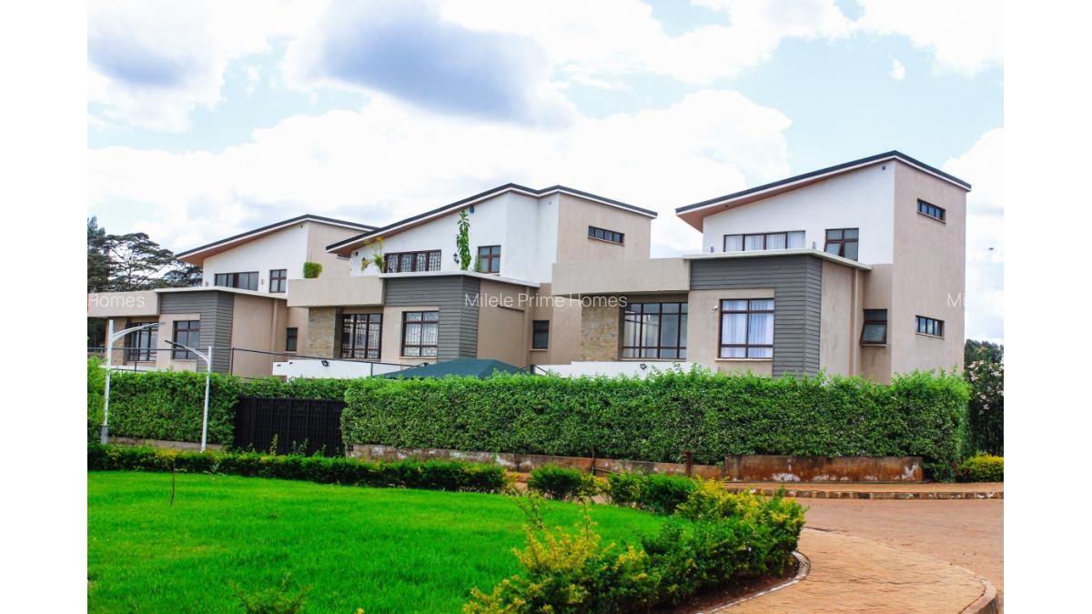 4 Bed Villa with En Suite at Runda Gardens - 10