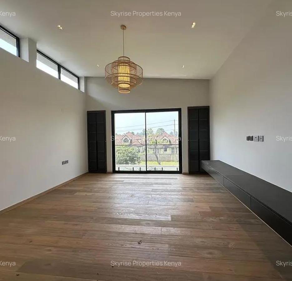 5 Bed Townhouse with En Suite in Runda - 5