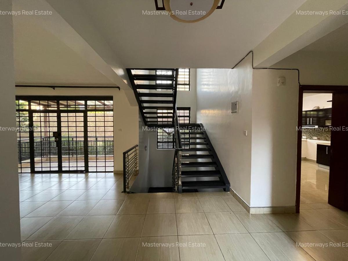 4 Bed Townhouse with En Suite in Kiambu Road - 6