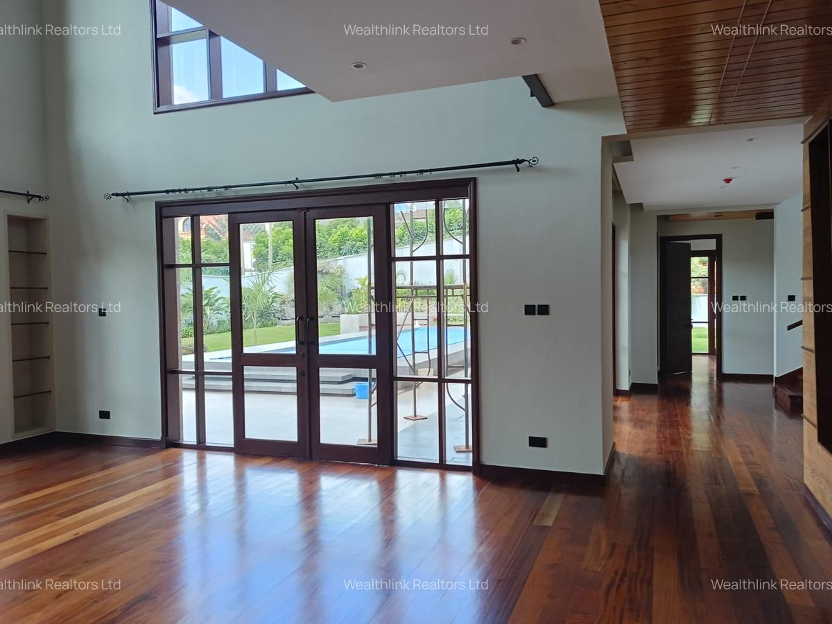 5 Bed House with En Suite at Runda - 13