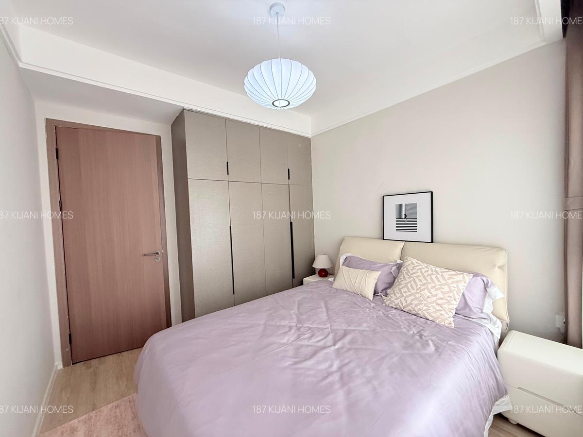 Serviced 2 Bed Apartment with En Suite at Windsor - 11