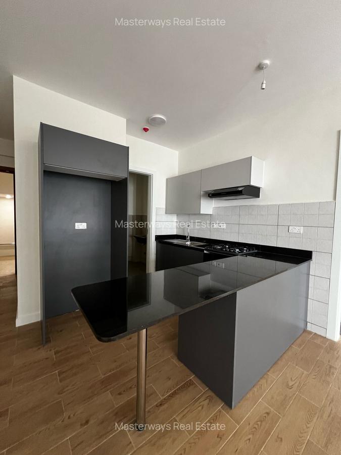 2 Bed Apartment with En Suite in Lavington - 3