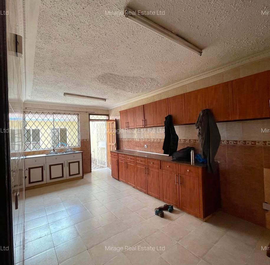 4 Bed Townhouse with Staff Quarters in Kileleshwa - 7