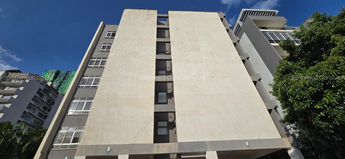 4 Bed Apartment with En Suite at 2Nd Parklands - 1
