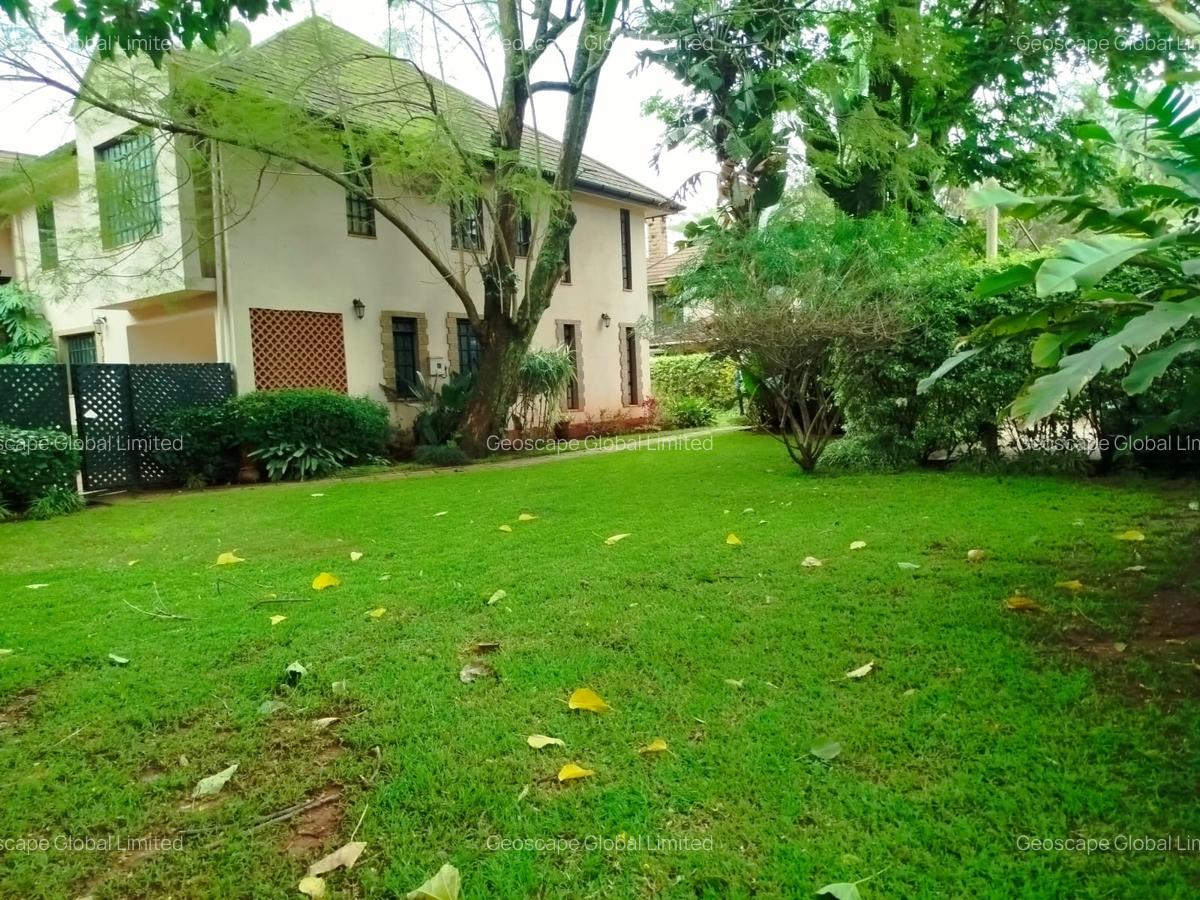 4 Bed House with En Suite in Karen - 11