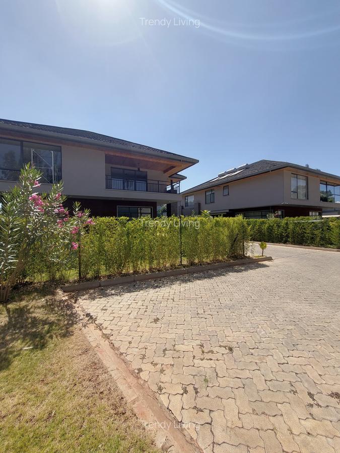 5 Bed Townhouse with En Suite in Lavington - 8