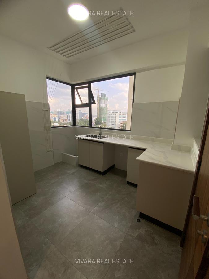 2 Bed Apartment with En Suite in Westlands Area - 17
