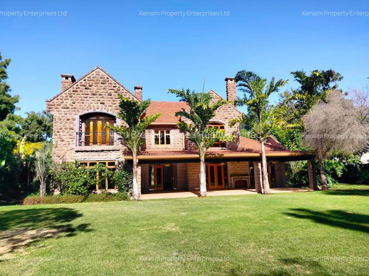 5 Bed Townhouse with En Suite in Karen - 19