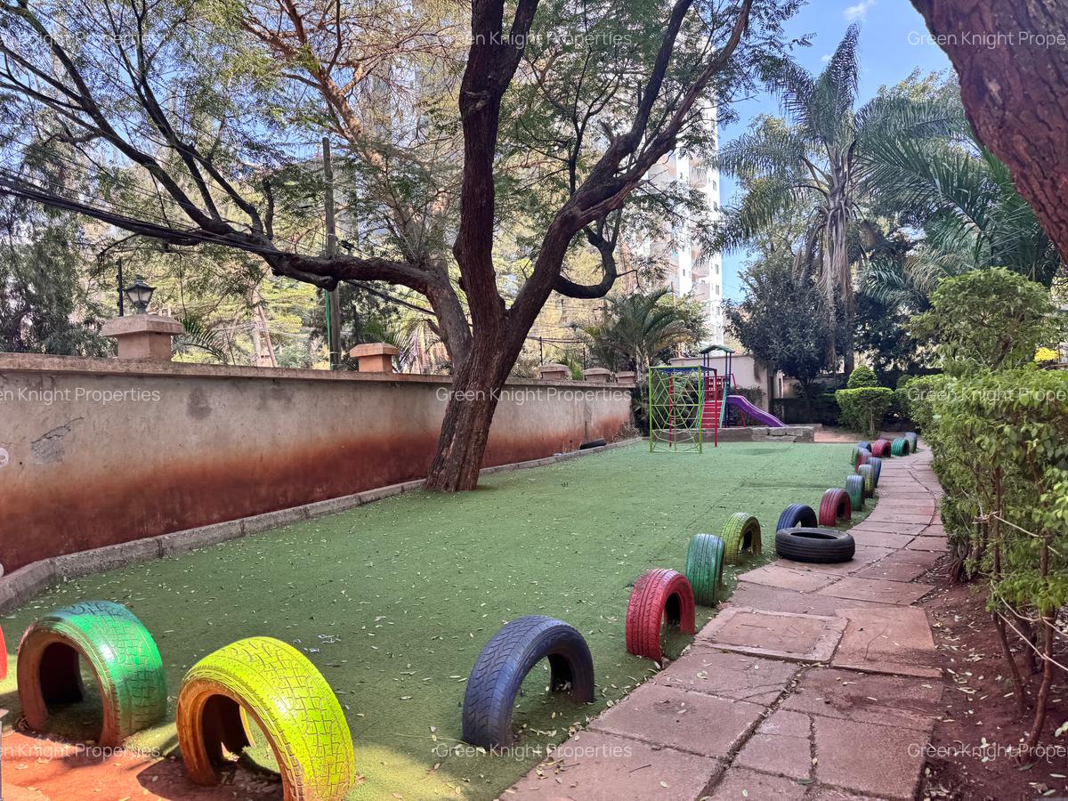 Serviced 3 Bed Apartment with En Suite in Kileleshwa - 5
