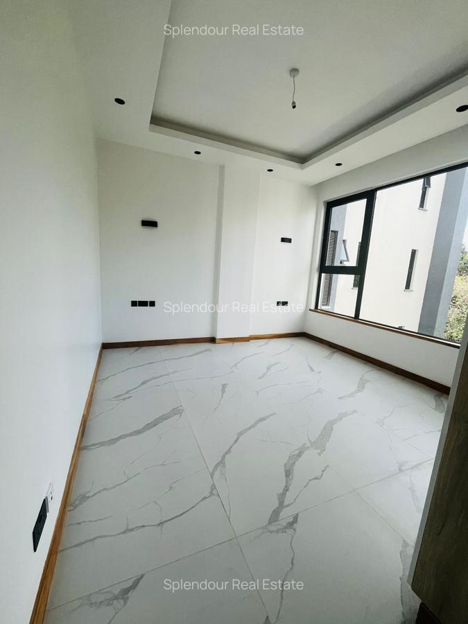 2 Bed Apartment with En Suite in Westlands Area - 16