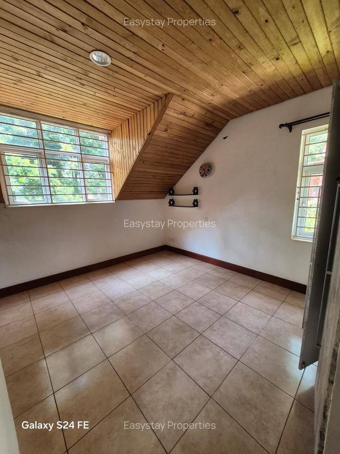6 Bed House with En Suite in Rosslyn - 7