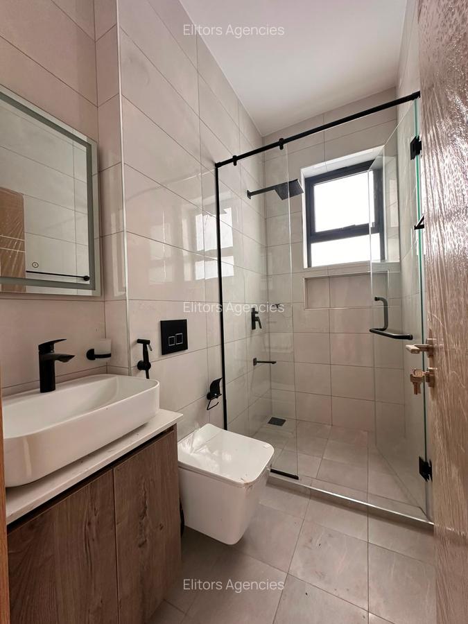 3 Bed Apartment with En Suite at Brookside Drive - 10