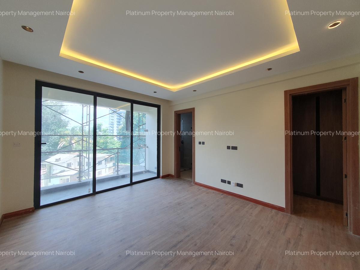 4 Bed Apartment with En Suite at Off General Mathenge Drive - 15
