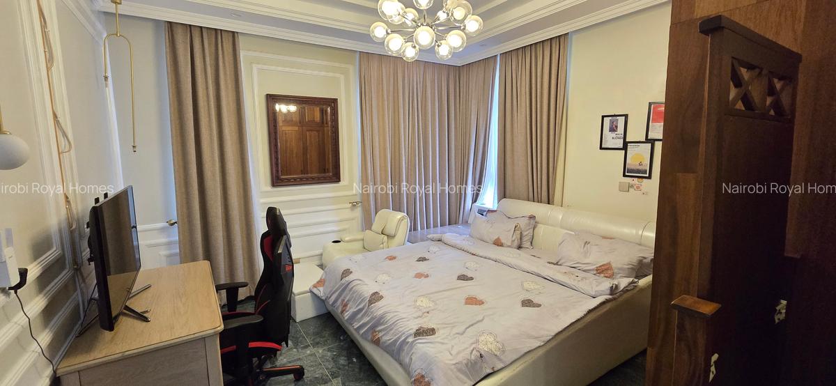 6 Bed Townhouse with En Suite at Lavington Green - 19