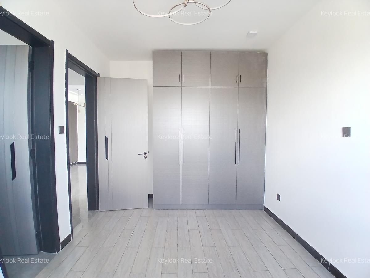 2 Bed Apartment with En Suite at Lavington - 9