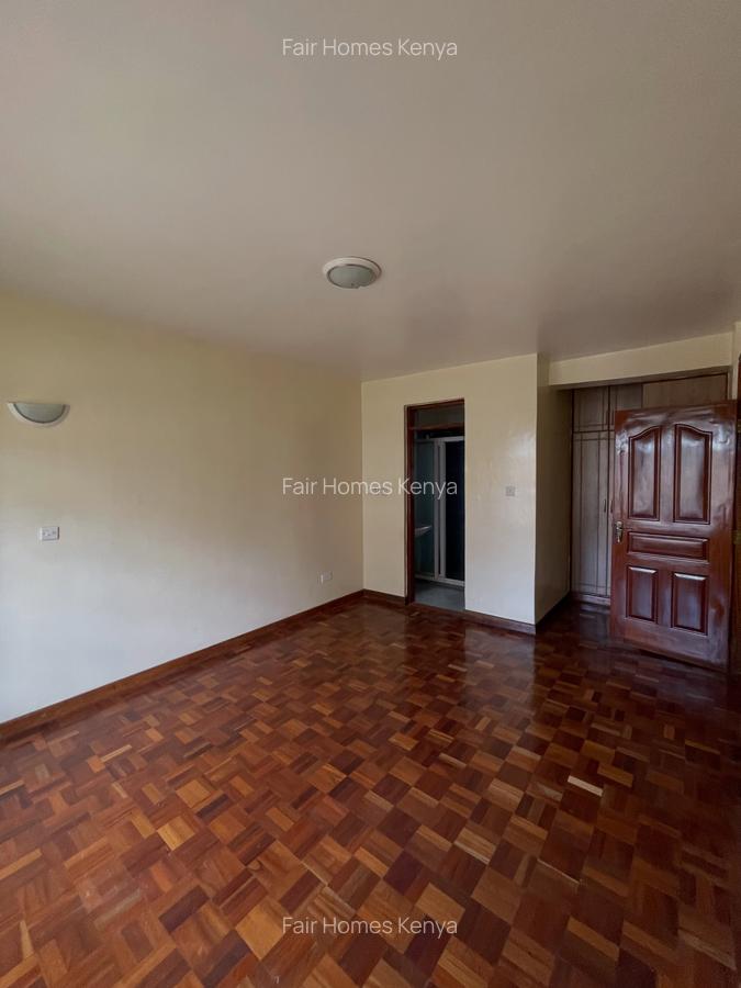 5 Bed Townhouse with En Suite at Lavington Green - 11